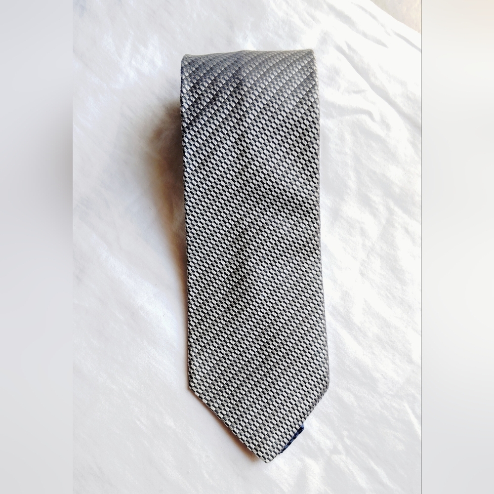 TOMMY HILFIGURE TIE